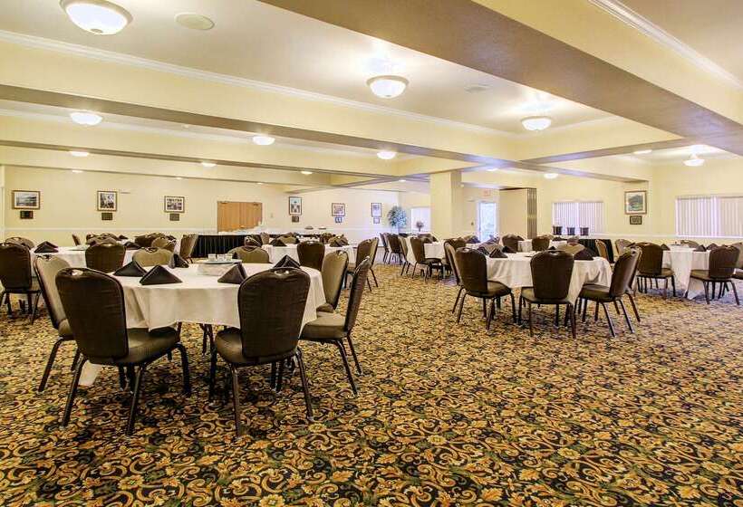 فندق Clarion Suites Anchorage Downtown