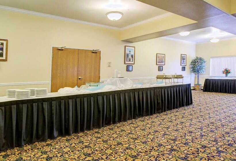 فندق Clarion Suites Anchorage Downtown