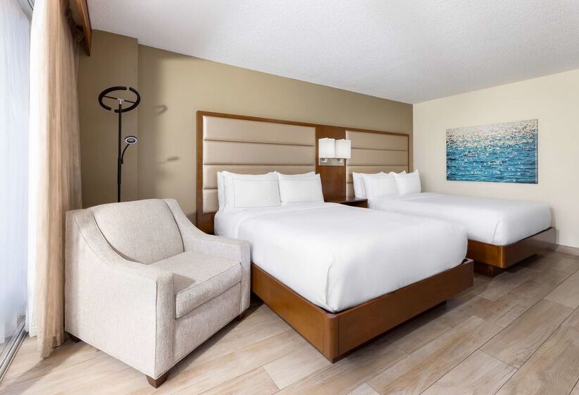בית מלון כפרי Doubletree Beach Resort By Hilton Tampa Bay   North Redingto