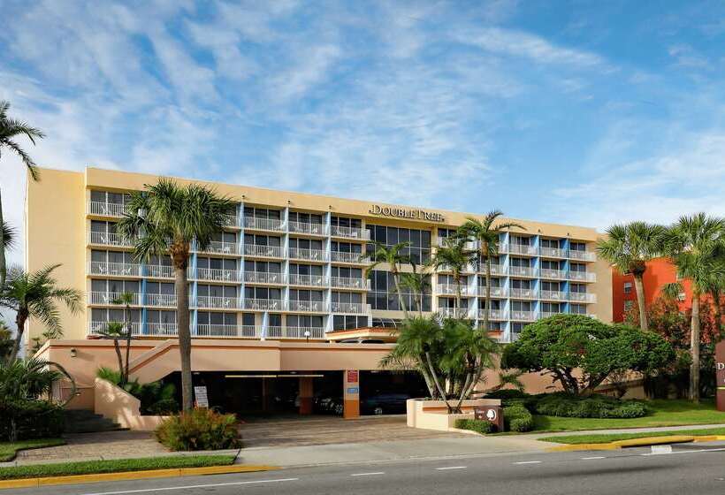 בית מלון כפרי Doubletree Beach Resort By Hilton Tampa Bay   North Redingto