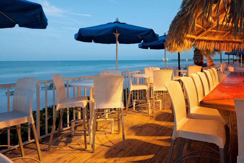 בית מלון כפרי Doubletree Beach Resort By Hilton Tampa Bay   North Redingto