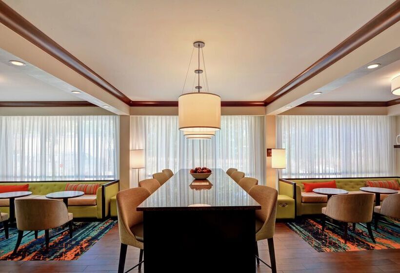 هتل Hampton Inn Birmingham/mountain Brook