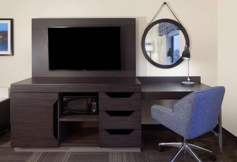 هتل Hampton Inn Charlestonsouthridge