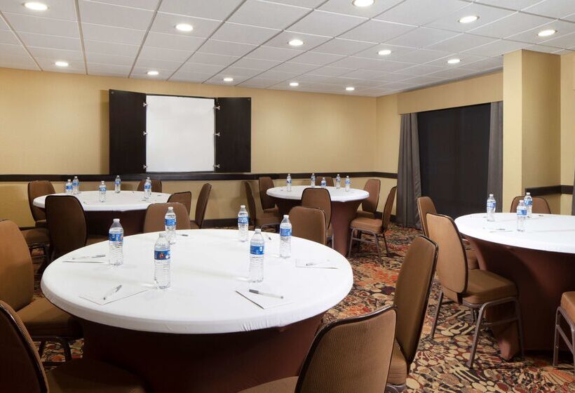 هتل Hampton Inn Charlestonsouthridge