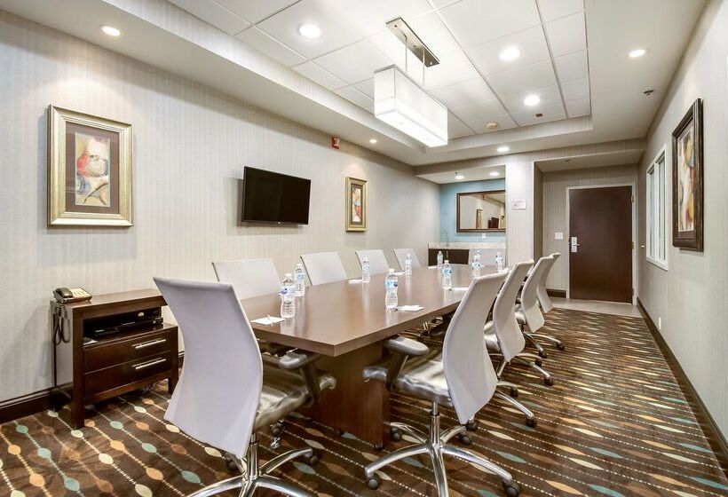 هتل Hampton Inn Columbus West