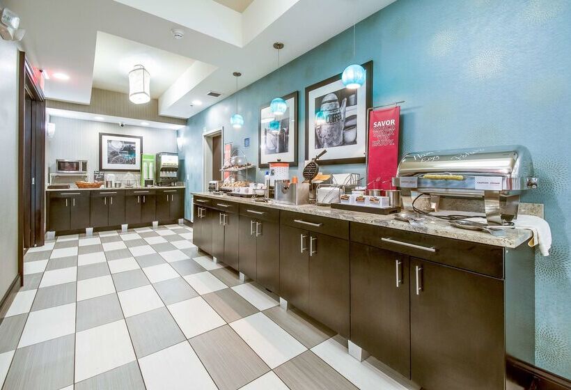 هتل Hampton Inn Columbus West