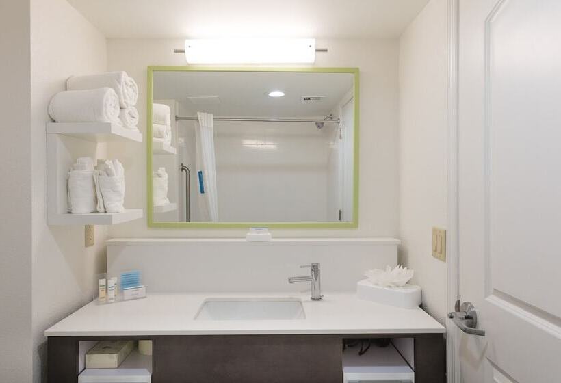 هتل Hampton Inn St. Augustine Beach