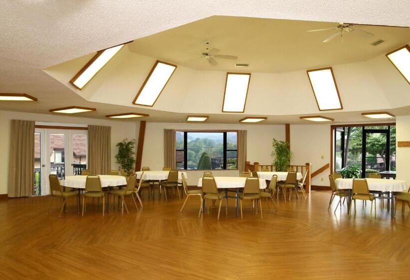 ホテル Highland Manor Inn