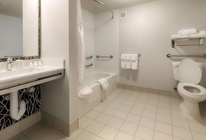 호텔 Hilton Garden Inn Cleveland/twinsburg
