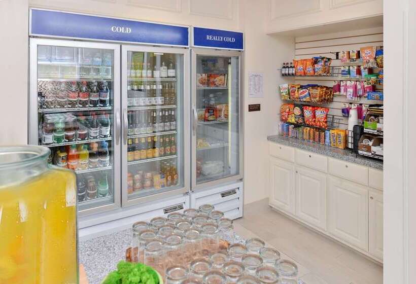 هتل Hilton Garden Inn Dallas/addison