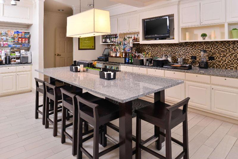 هتل Hilton Garden Inn Dallas/addison