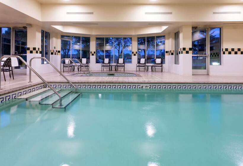 בית מלון כפרי Hilton Garden Inn Minneapolis St. Paulshoreview