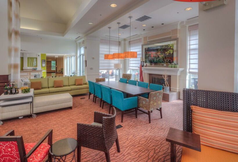 בית מלון כפרי Hilton Garden Inn Shelton