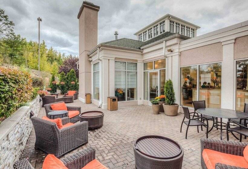 בית מלון כפרי Hilton Garden Inn Shelton