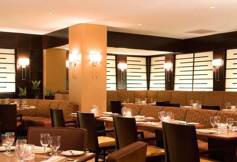 هتل Hilton Newark Airport