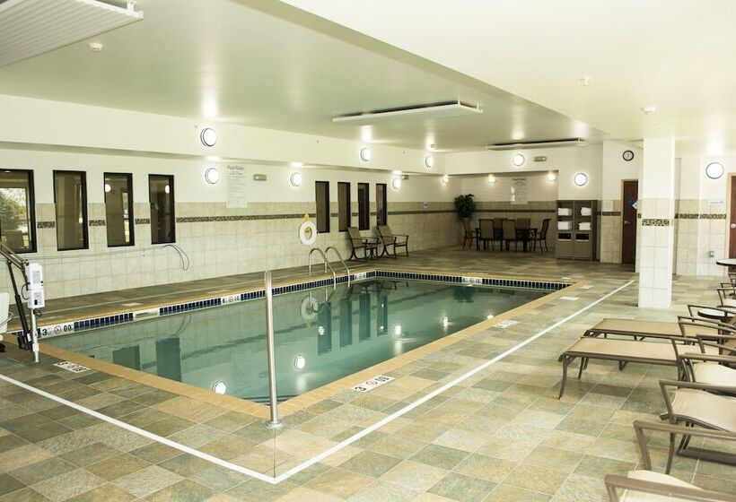 בית מלון כפרי Holiday Inn Express & Suites   Mason City, An Ihg