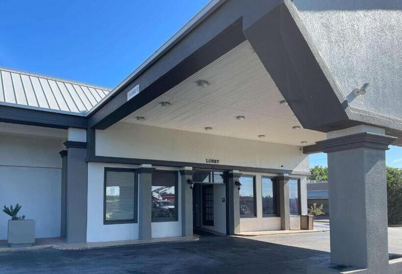 Motel 6 Opelika Al
