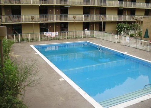 בית מלון כפרי Quality Inn Prestonsburg	