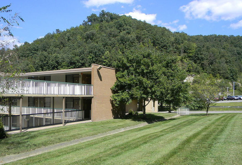 בית מלון כפרי Quality Inn Prestonsburg	