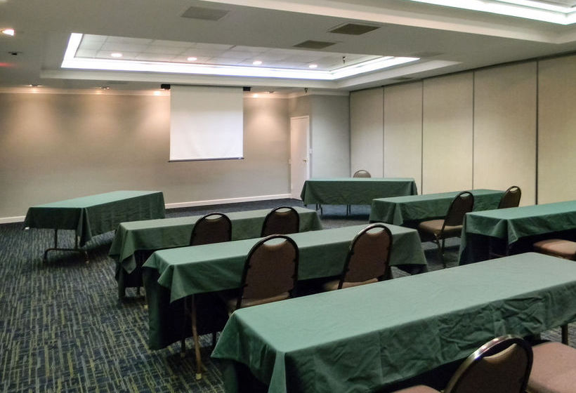 בית מלון כפרי Quality Inn Prestonsburg	