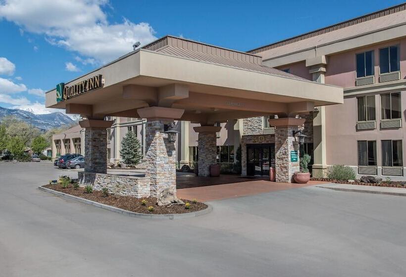 هتل Quality Inn Colorado Springs South