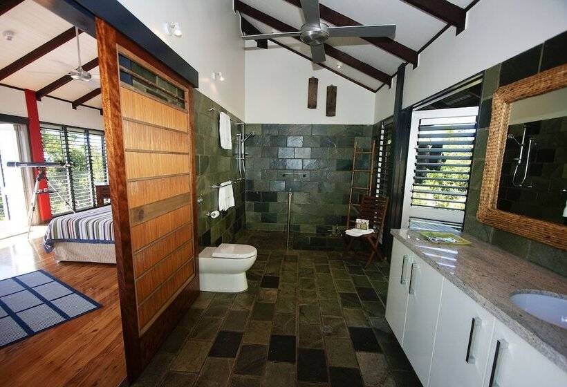Bedarra Beach House