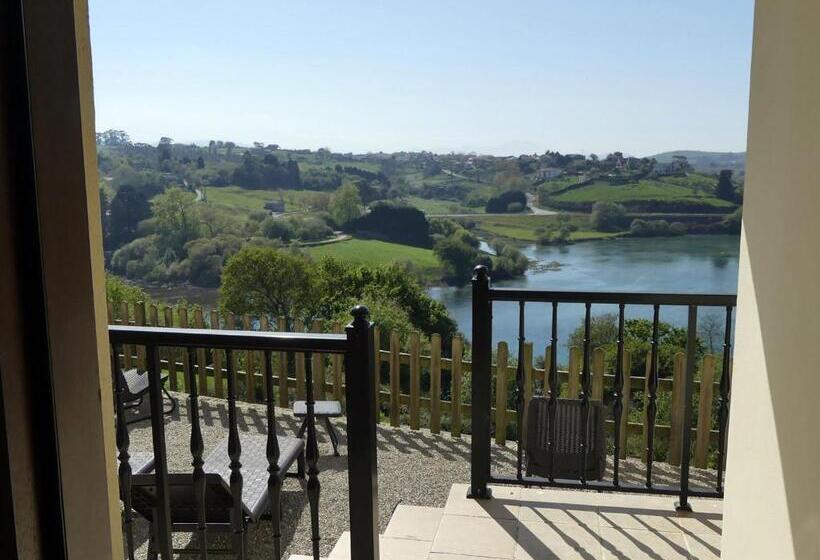 El Mirador De Trasvia Comillas
