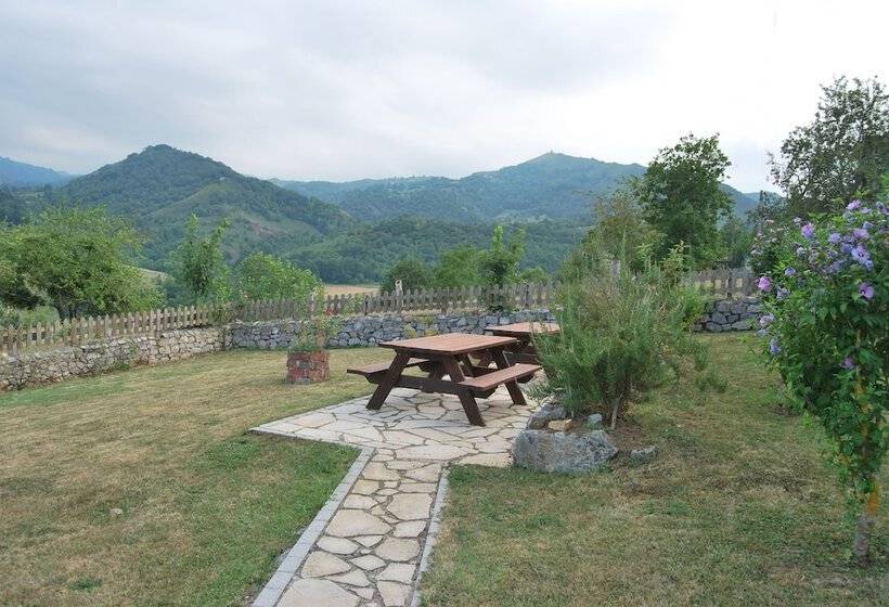 بنسيون Balcon Picos De Europa