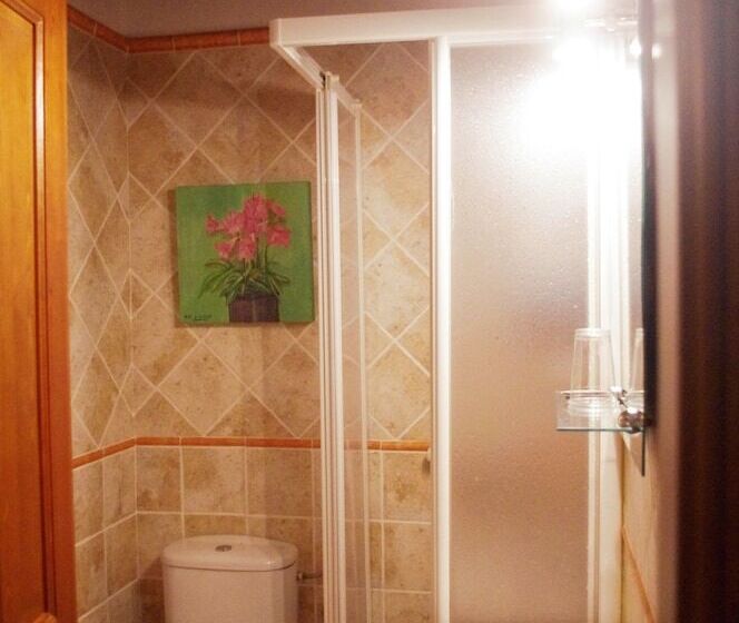 بنسيون Balcon Picos De Europa