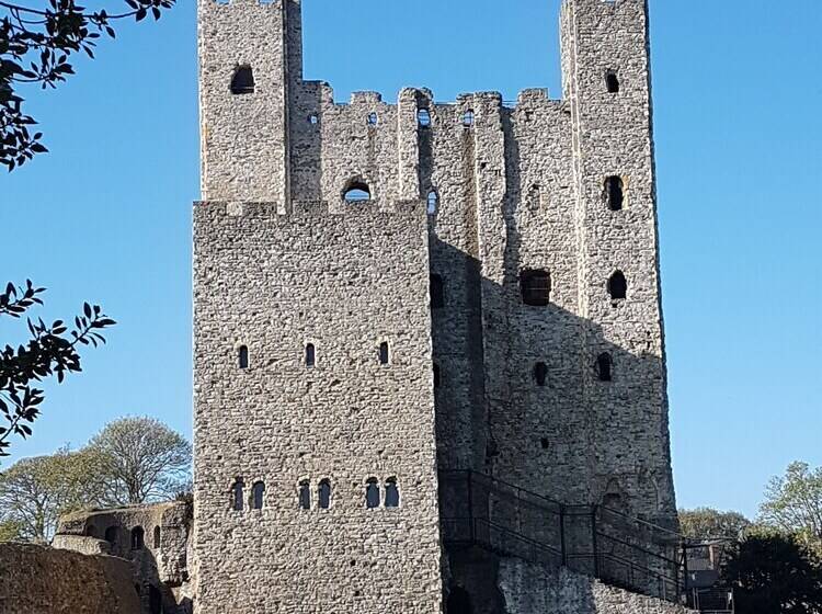 Apartment 9 Robertson Villas