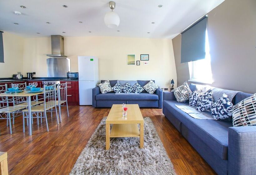 City View Flat At Liverpool St Brick Ln