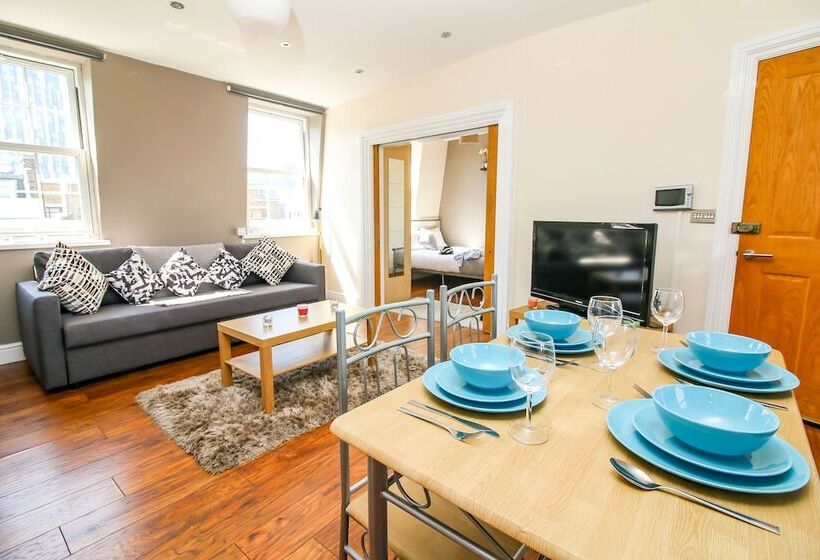 City View Flat At Liverpool St Brick Ln