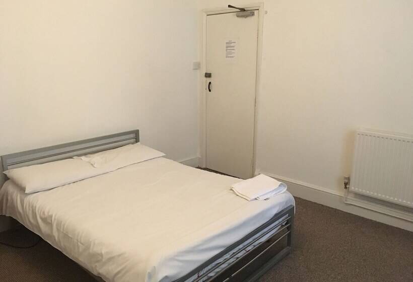بنسيون The Canberra Guest House