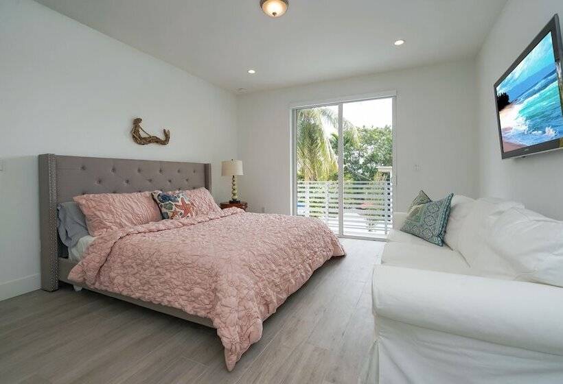 4br Pool Townhome Duplex By Jos17