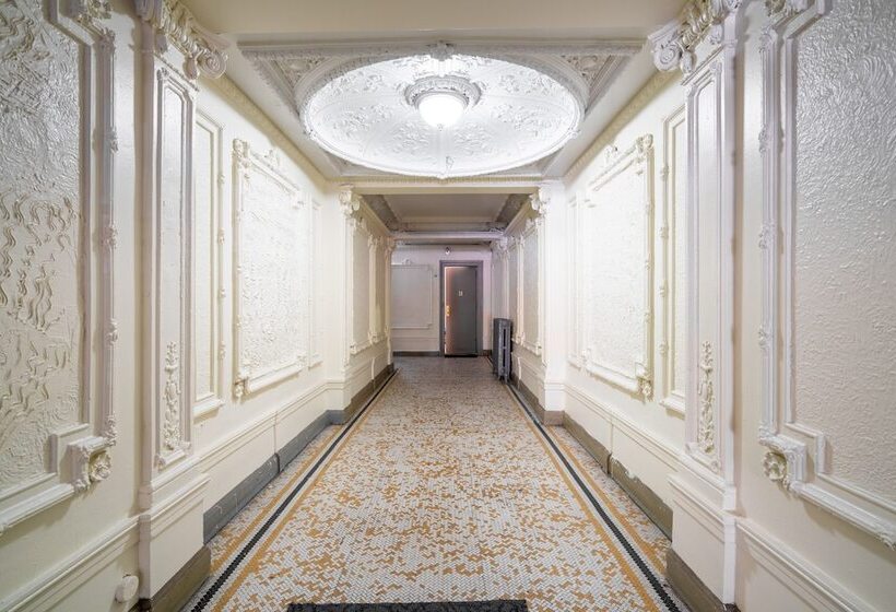 پانسیون Furnished Eastern Parkway Guest House