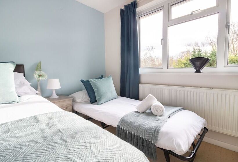 膳宿费 Rivermead Serviced Accommodation