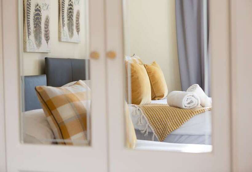 膳宿费 Rivermead Serviced Accommodation