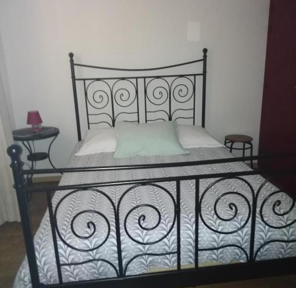 فندق Au Bon Saint Martin