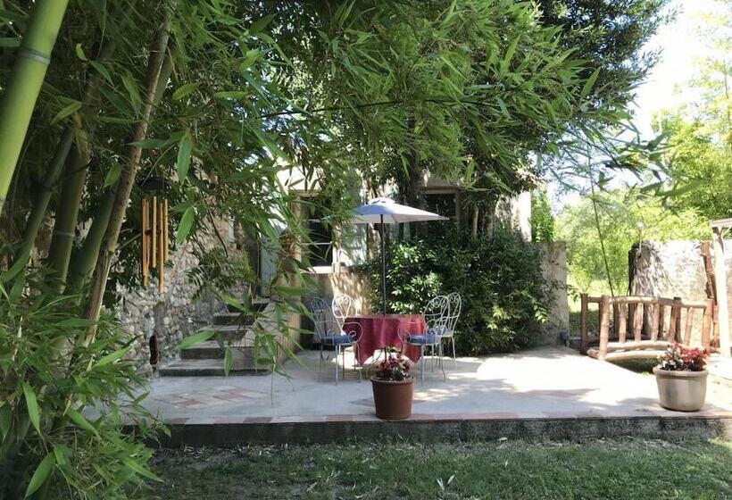 بنسيون Les Gîtes Et La Chambre De Labahou Spa