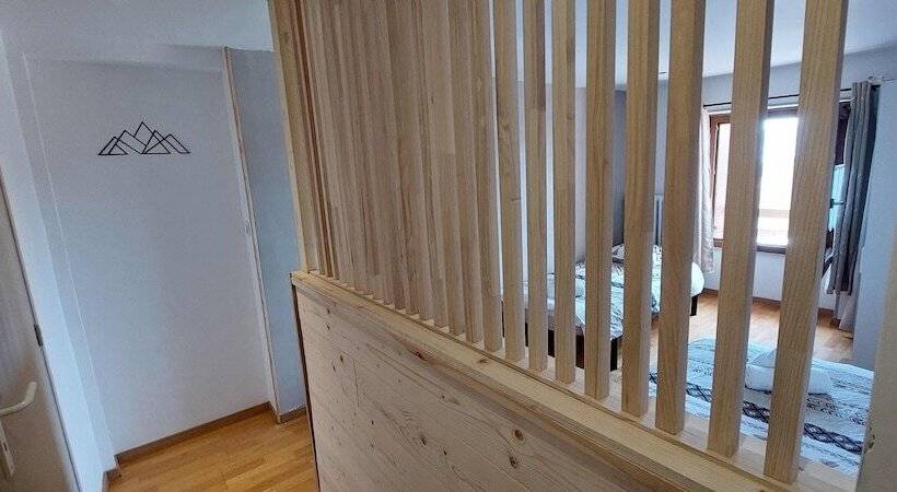 فندق صغير Auberge Le Vieux Chaillol & Spa