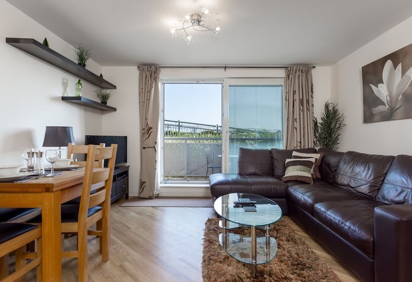 Bay Retreat