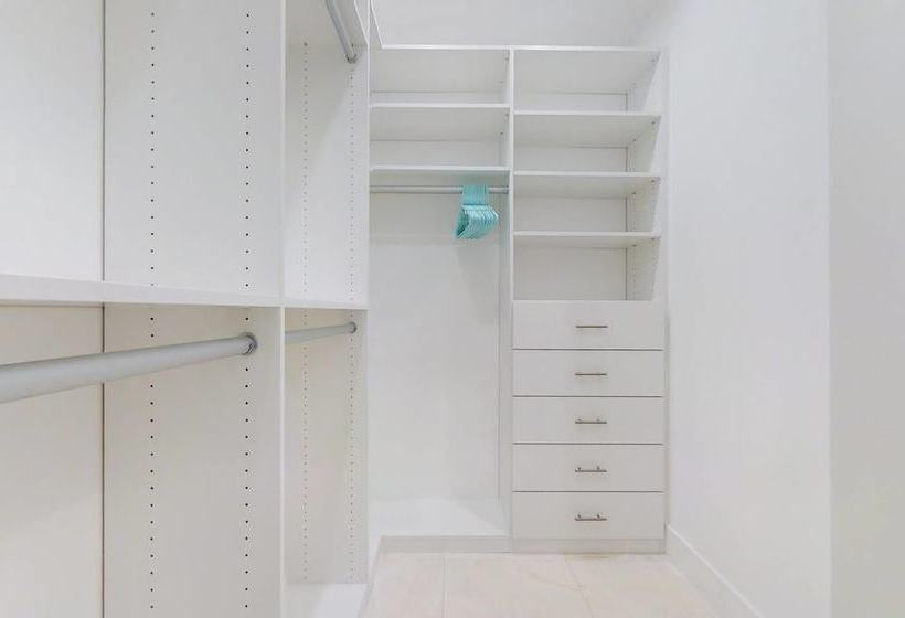 Beautiful Hollywood Beach 4b/r Home W/heated Pool