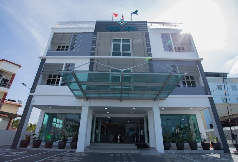 Adya Hotel Chenang