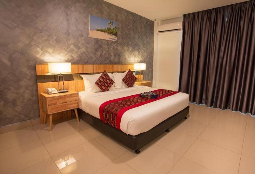 Adya Hotel Chenang