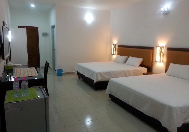 فندق Labu Labi Residence