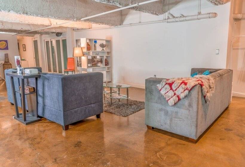 Loft On Spring