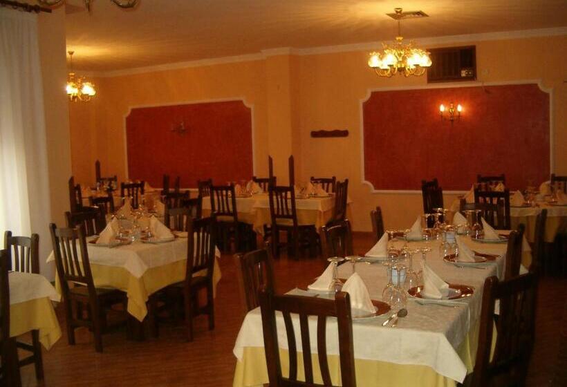 Pensão Hostal Restaurante Milenium