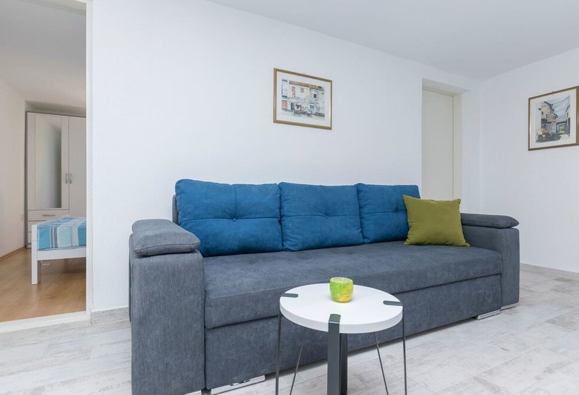 Apartment Island Dream