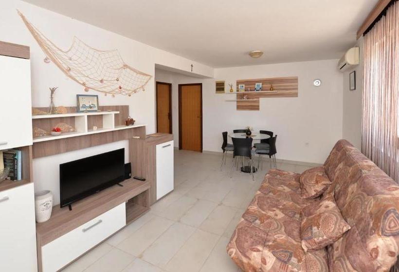 Apartments Ivan