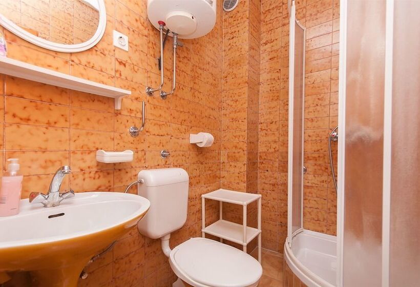 Apartments Zorica